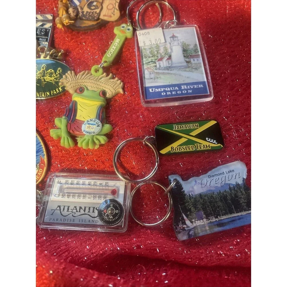 Vintage Souvenir Keychain Lot of 13 Oregon Grand Canyon Cancun Bourbon Street